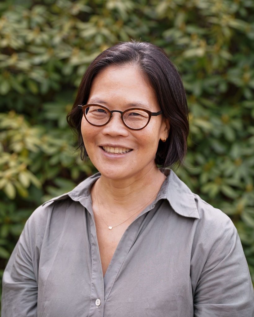 Leslie Chang ’88