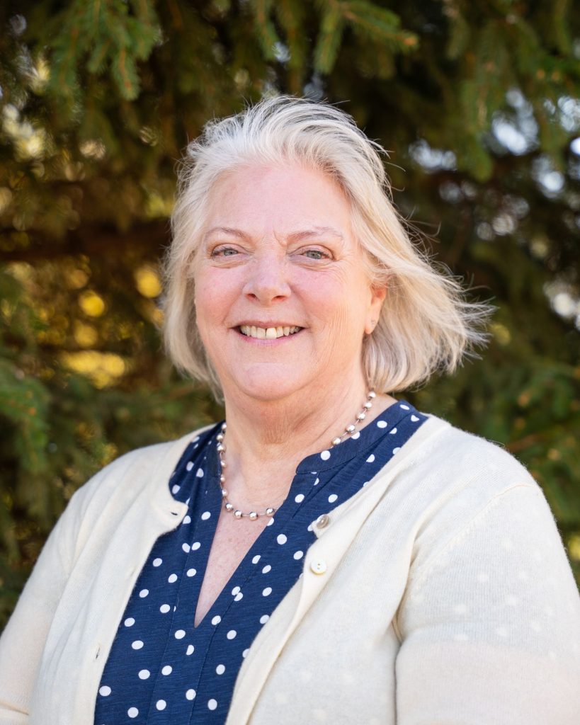 Marion Love Couzens ’75